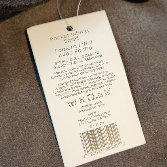 New Beyond Yoga Black Scarf Infinity Scarf With Pocket - Picture 6 of 10